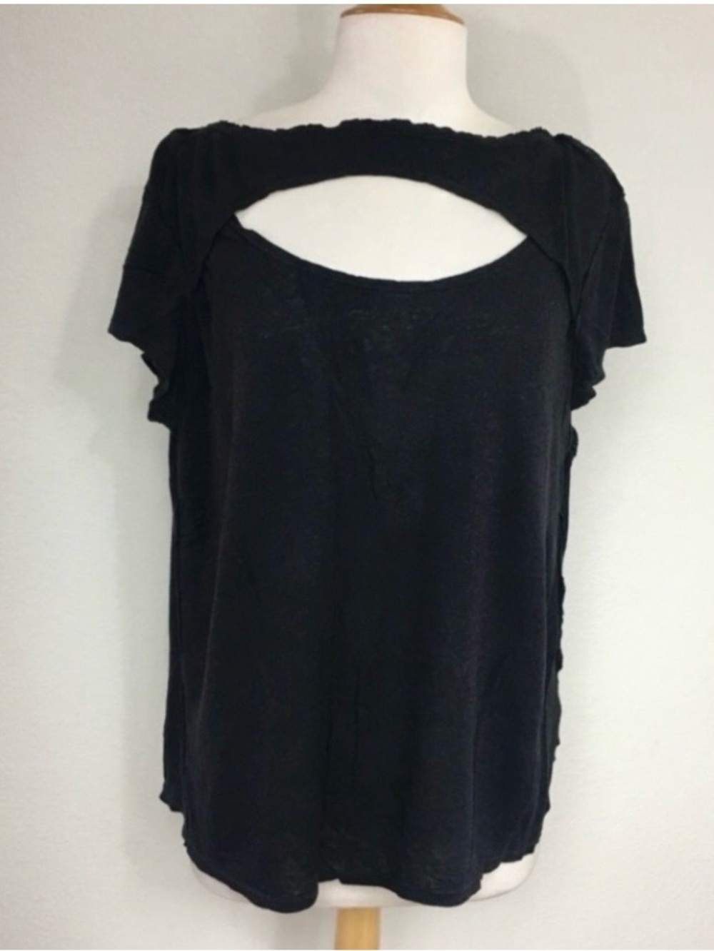 Free People We the Free Womena Faded Black Linen Mix Cutout Boxy T-Shirt Size L